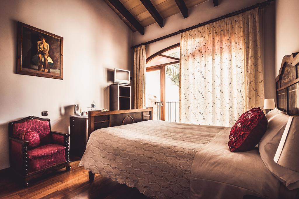 Hotel Segles - Turismo De Interior กัมโปส ภายนอก รูปภาพ